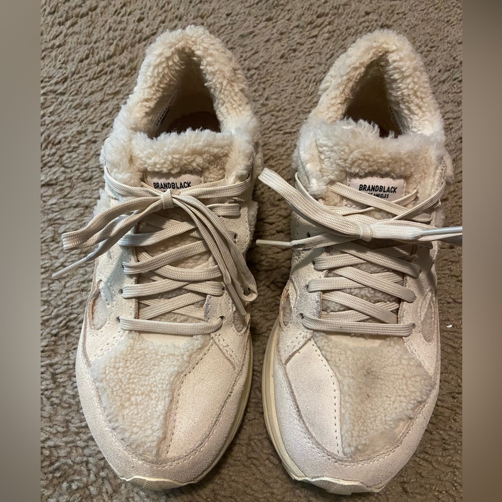 Brandblack Women's Aura 130 Faux Shearling White Shearling